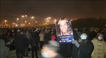 כשלושת אלפים מפגינים מול המטה הארצי במחאה על הרג הנער אהוביה