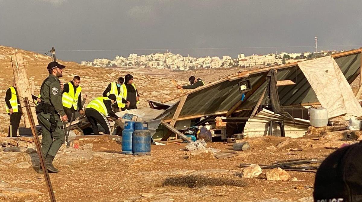 מסע הרס בבנימין: "זרקו אותנו מהבית ב-4 בבוקר"