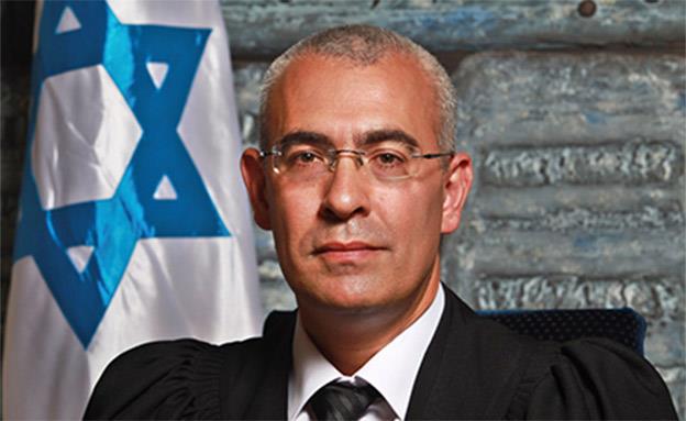שוב העליון משחרר מחבל קטין למעצר בית