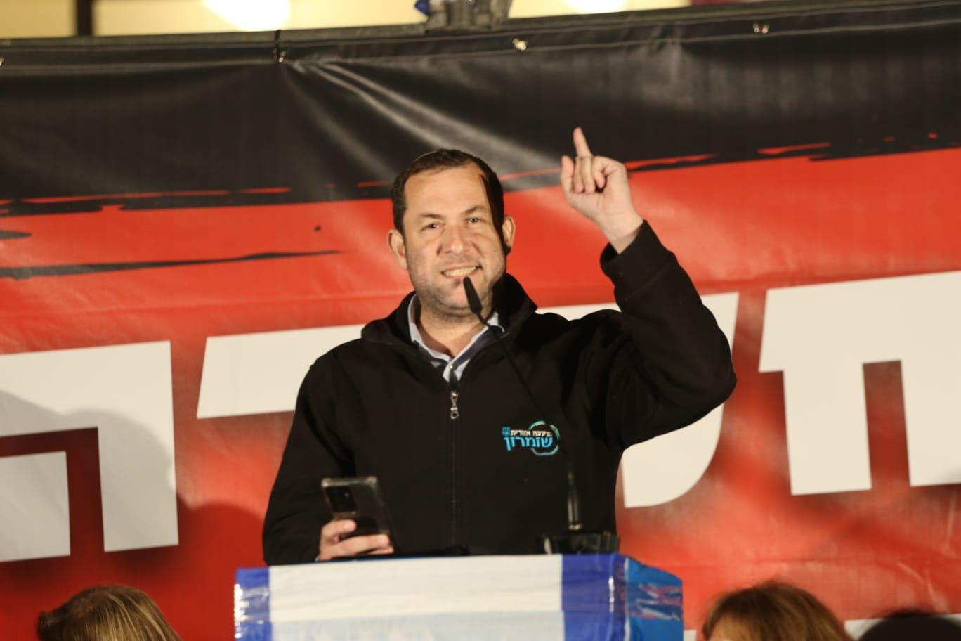 יוסי דגן לטראמפ: "סנקציות על ראש ממשלת הרשות לשעבר ששיבח את טבח 7.10"
