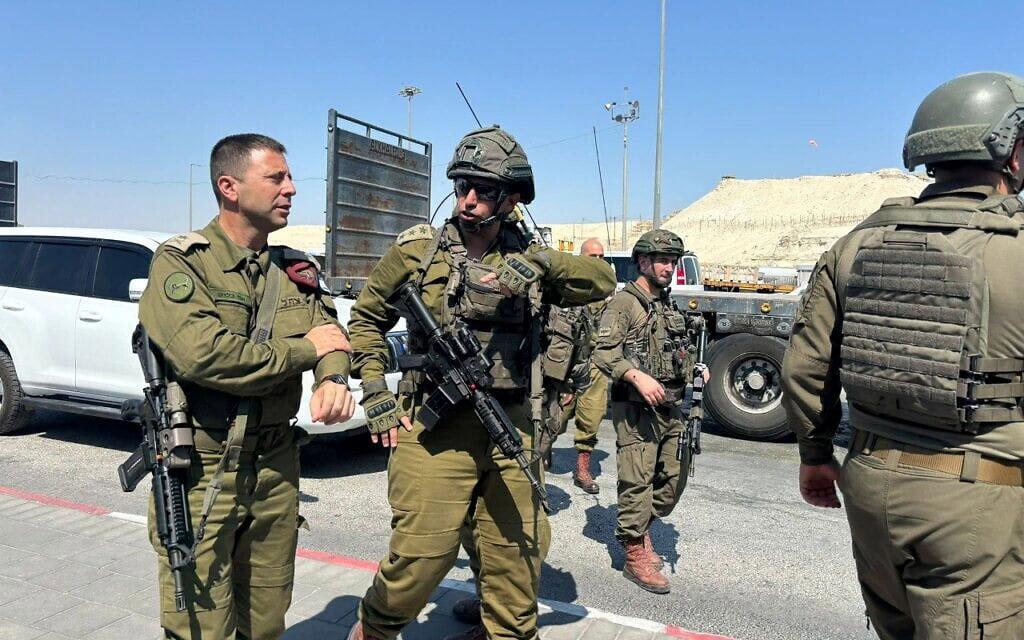 חיים נצחיים לצד מפלצת? האלוף בלוט ניתח נכון את הסכנה אבל לא הציג פתרון