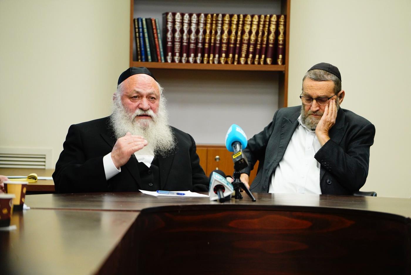 סקר: מה הציבור החרדי חושב על נציגיהם בכנסת?