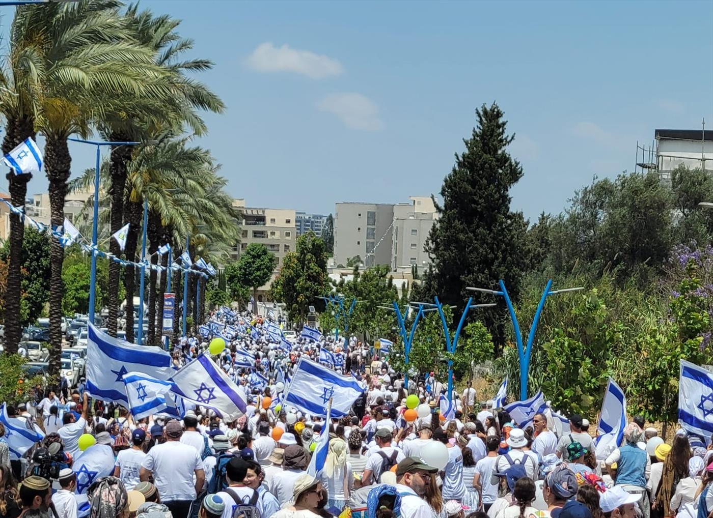 "את הצעדה הזאת אי אפשר לעצור"
