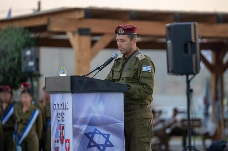 "השר ביטל ואלוף הפיקוד שמסתלבט עליו, המציא במקומם צווי עיכוב מנהליים"