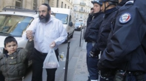 צרפת: שני יהודים הותקפו ונפצעו
