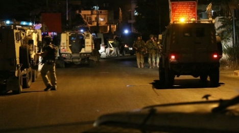 ערבים השליכו מטען: חייל נפצע בינוני