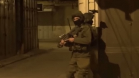 הודח הקצין ששבר מצלמות בהתפרעויות
