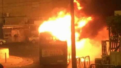 אוטובוס עלה באש ביהודה, ירי רקטה מהרצועה