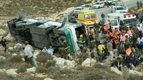 נהג האוטובוס: "רכב ערבי גרם לתאונה"